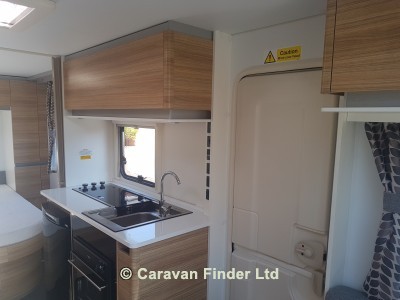 Adria Altea 552 UP Trent  Luxury Pack 4b 2019 image