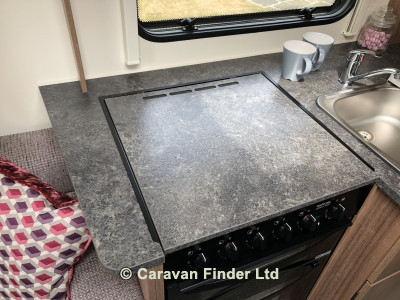 Bailey Phoenix 420 2b 2019 image