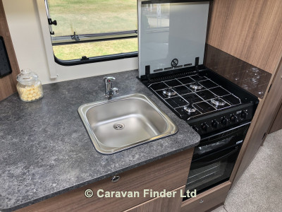 Bailey Phoenix 440 2019 (Trade) image coming soon