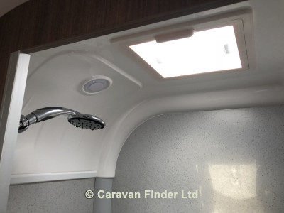 Bailey Phoenix 642 4b 2019 image