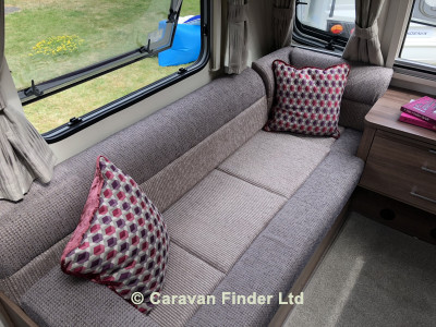 Bailey Phoenix 642 4b 2019 image