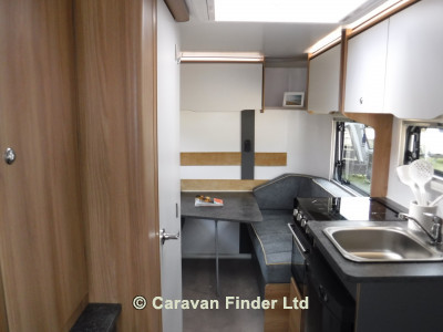 Bailey Discovery D4-3 3b 2020 image