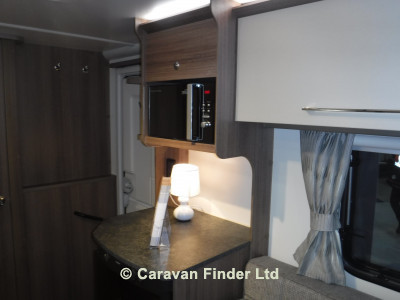 Bailey Phoenix 420 2b 2020 image