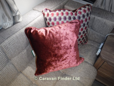 Bailey Phoenix 650 5b 2020 image