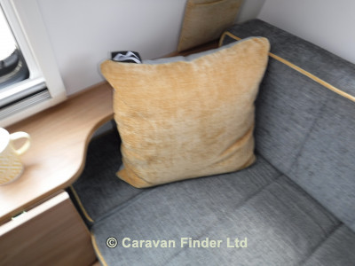 Bailey Discovery D4-3 3b 2021 image