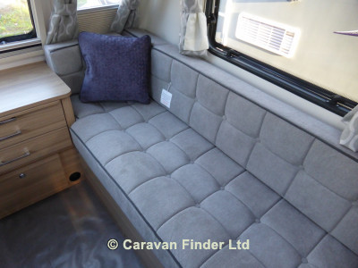 Bailey Phoenix Plus 650 4b 2021 image