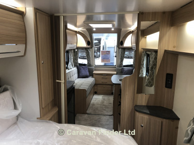 Bailey Phoenix Plus 644 2022 (Trade) image coming soon