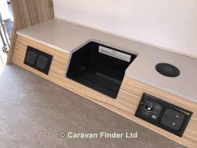 Bailey Phoenix Plus 420 GT75 2024 (Trade) image coming soon