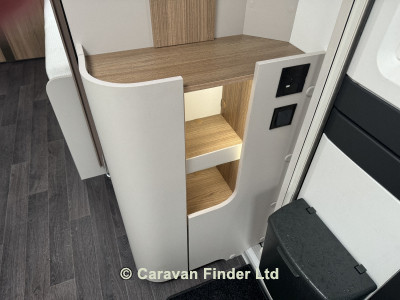 Bailey Unicorn Cadiz Deluxe 2025 (Trade) image coming soon