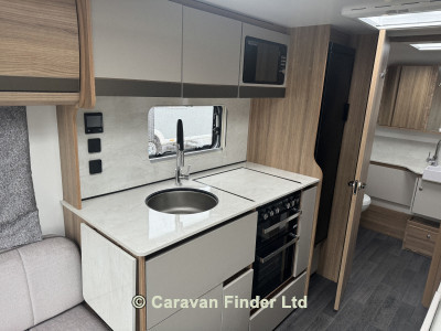 Bailey Unicorn Seville Deluxe 2025 (Trade) image coming soon