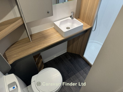 Bailey Discovery D4-4 2026 (Trade) image coming soon