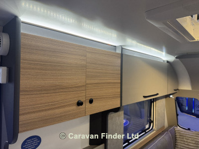 Bailey Phoenix 420 2026 (Trade) image coming soon