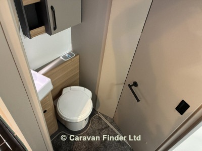 Bailey Phoenix Black Edition 640 2026 (Trade) image coming soon