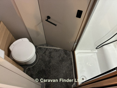 Bailey Phoenix Black Edition 640 2026 (Trade) image coming soon