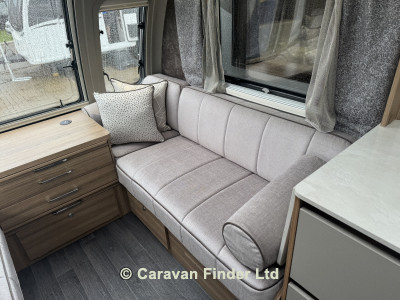 Bailey Unicorn Cadiz Deluxe 2026 (Trade) image coming soon