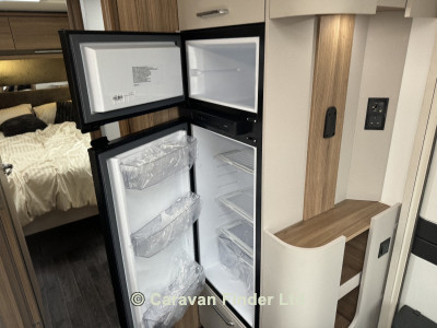 Bailey Unicorn Pamplona Deluxe 2026 (Trade) image coming soon