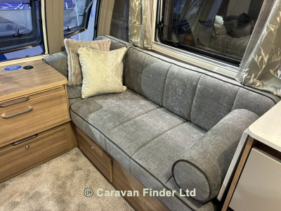 Bailey Unicorn Cadiz Deluxe 2027 (Trade) image 