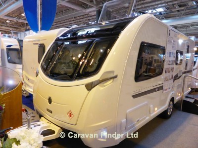 Used Bessacarr By Design 525 2011 touring caravan Image