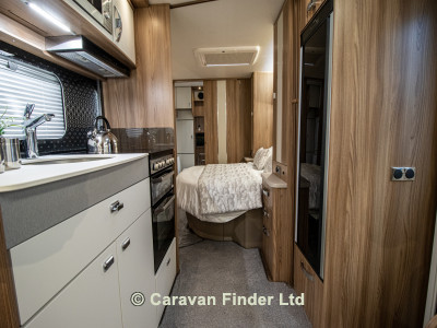 Bessacarr By Design 580 4b 2020 image