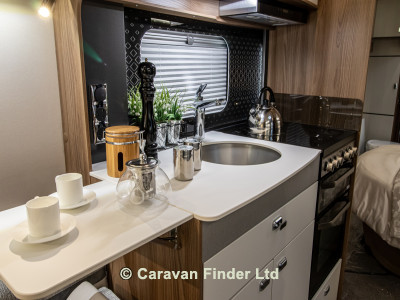 Bessacarr By Design 580 4b 2020 image