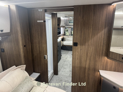 Buccaneer Skyliner Bermuda 2026 (Trade) image coming soon