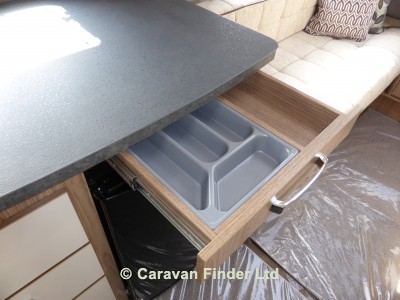 Coachman VIP 520 2015 (Trade) image coming soon