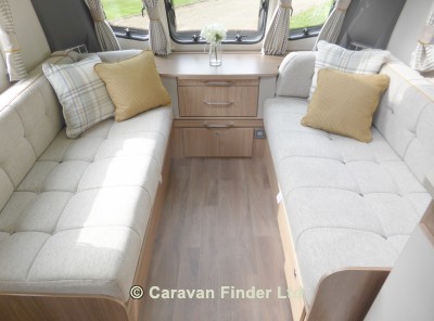 Coachman VIP 675 2018 (Trade) image coming soon