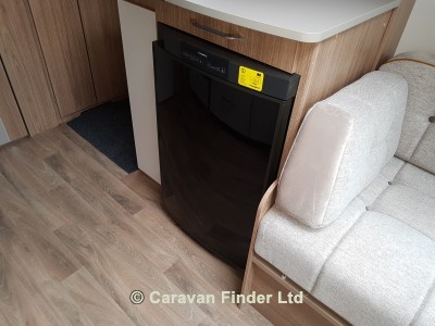 Coachman VIP 460 2019 (Trade) image coming soon