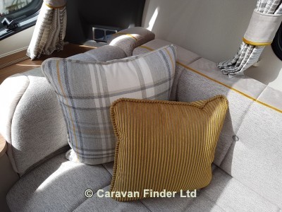 Coachman VIP 545 4b 2019 image