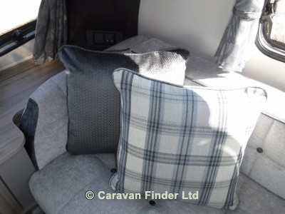 Coachman Acadia 575 4b 2020 image