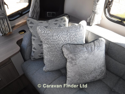 Coachman Laser 675 4b 2020 image