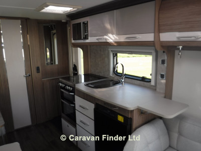 Coachman VIP 520 4b 2020 image