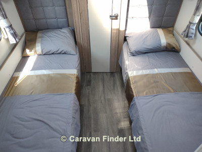 Coachman VIP 565 2022 (Trade) image 