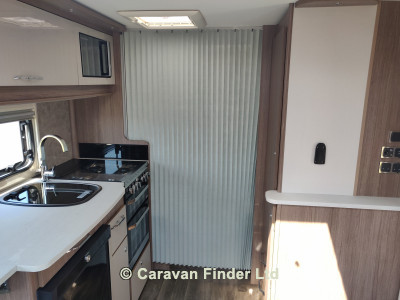 Coachman VIP 565 2022 (Trade) image 