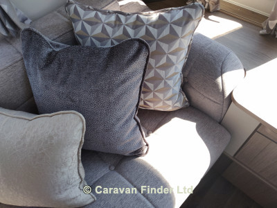 Coachman VIP 575 2022 (Trade) image 