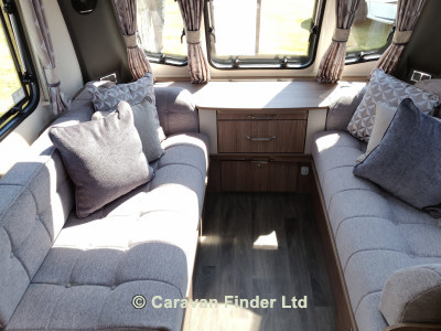 Coachman VIP 675 2023 (Trade) image 