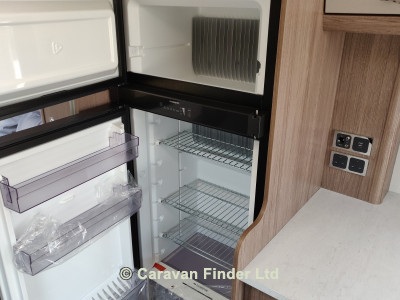 Coachman VIP 675 2023 (Trade) image 