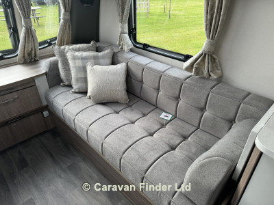 Coachman VIP 460 2025 (Trade) image coming soon