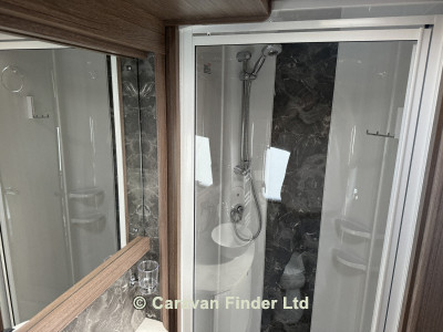 Coachman VIP 520 2025 (Trade) image coming soon