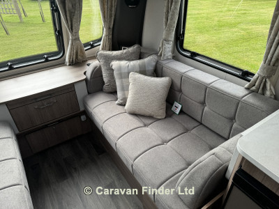 Coachman VIP 565 2025 (Trade) image coming soon