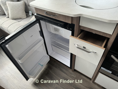 Coachman VIP 565 2025 (Trade) image coming soon