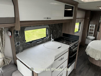 Coachman VIP 675 2025 (Trade) image coming soon