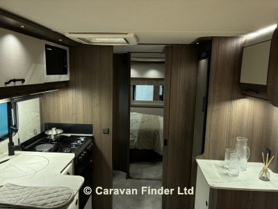 Coachman Acadia 655 Xtra 2027 (Trade) image 