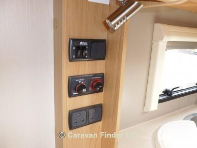 Compass Corona 462 2014 (Trade) image coming soon