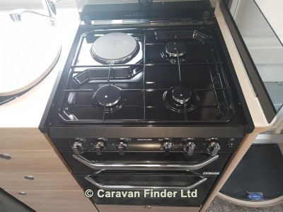 Compass Casita 586 2018 (Trade) image 