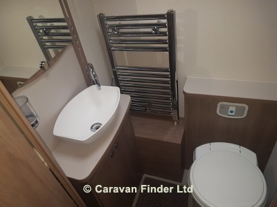 Compass Camino 674 4b 2019 image