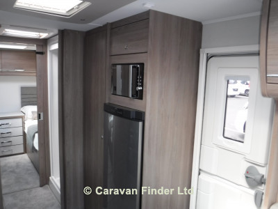 Compass Camino 674 4b 2020 image