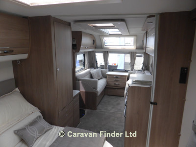 Compass Capiro 554 4b 2020 image