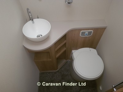 Elddis Avante 574 4b 2019 image