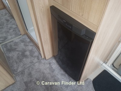 Elddis Avante 574 4b 2019 image
